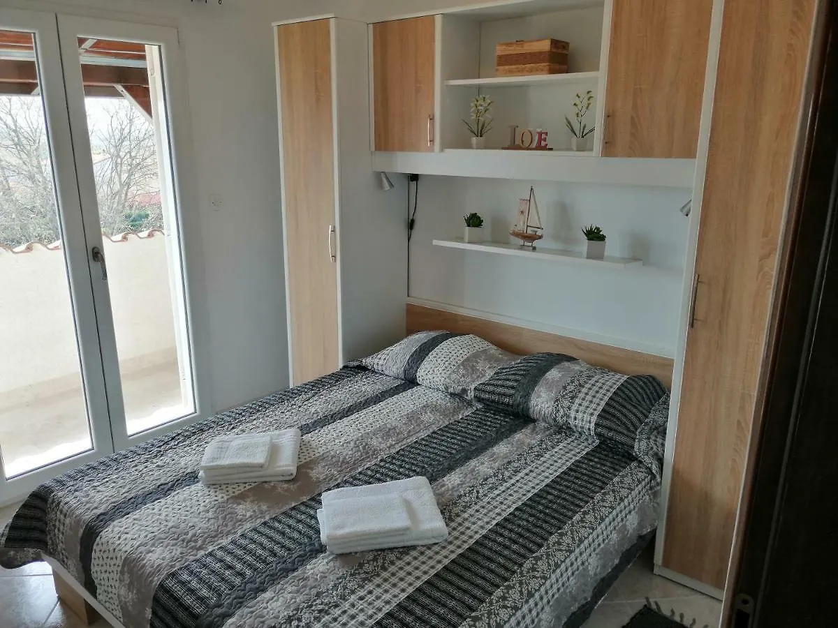 Santa Marina Daire Tar-Vabriga Hırvatistan