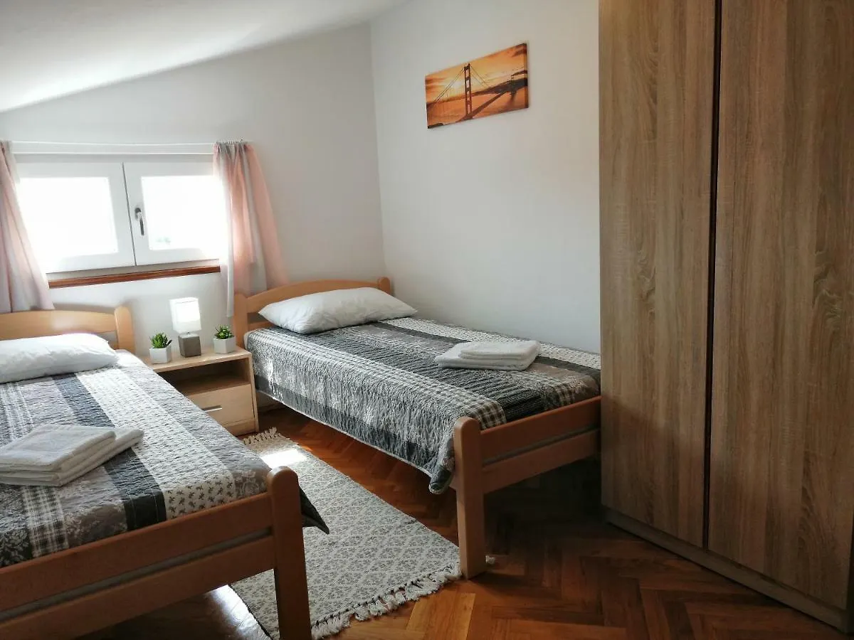 Santa Marina Daire Tar-Vabriga